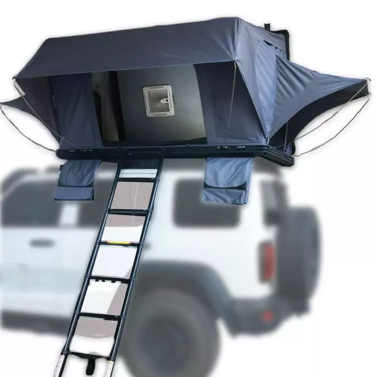 Lateral aberta tenda de carro expansível na cobertura com anexo